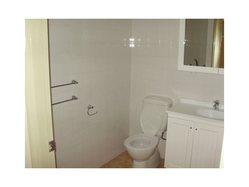 33 Atkinson St, Liverpool NSW 2170