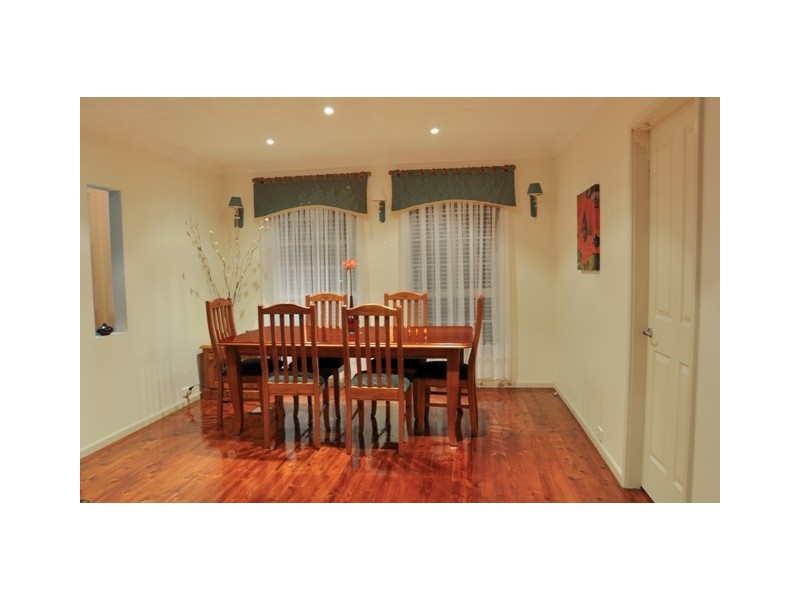 10 Bratsell St, Moorebank NSW 2170