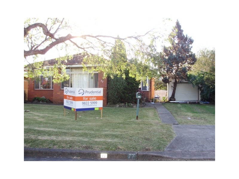 77 Medley Ave, Liverpool NSW 2170