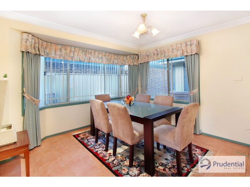 47 Corryton Ct, Wattle Grove NSW 2173