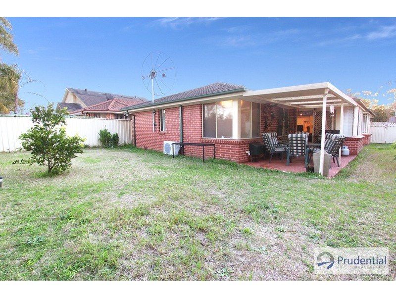 47 Corryton Ct, Wattle Grove NSW 2173