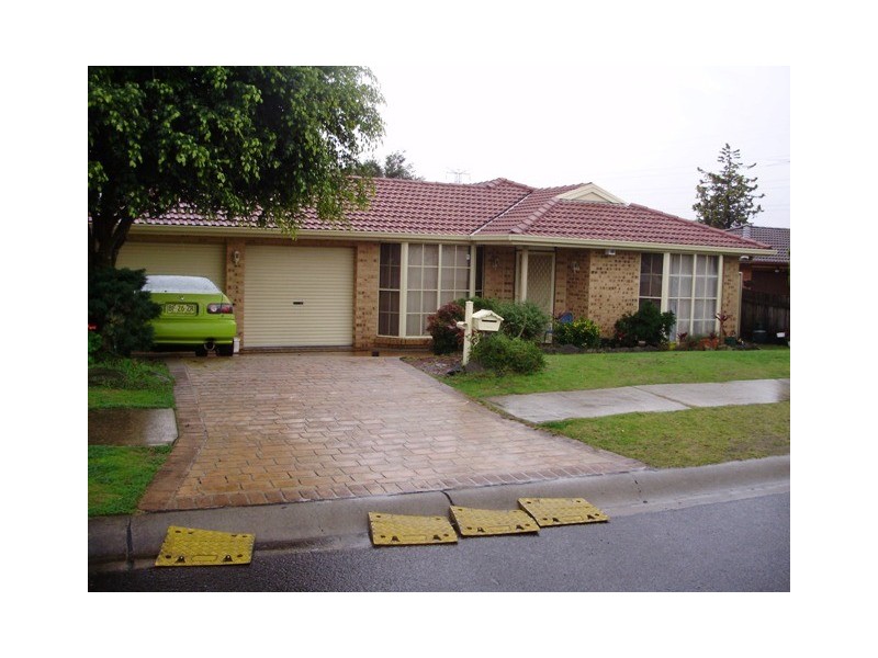 41 Carina Ave, Hinchinbrook NSW 2168