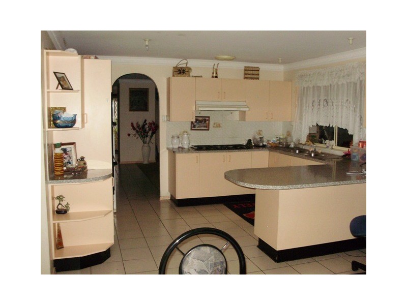 41 Carina Ave, Hinchinbrook NSW 2168