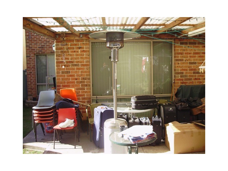 8 Bulmann Ave, Horningsea Park NSW 2171