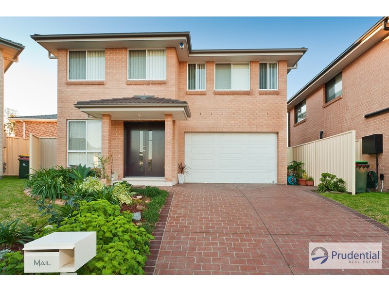 7B Taranto Pl, Prestons NSW 2170