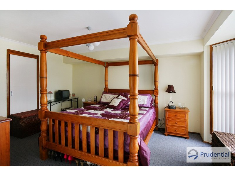 20 Flinders Cres, Hinchinbrook NSW 2168