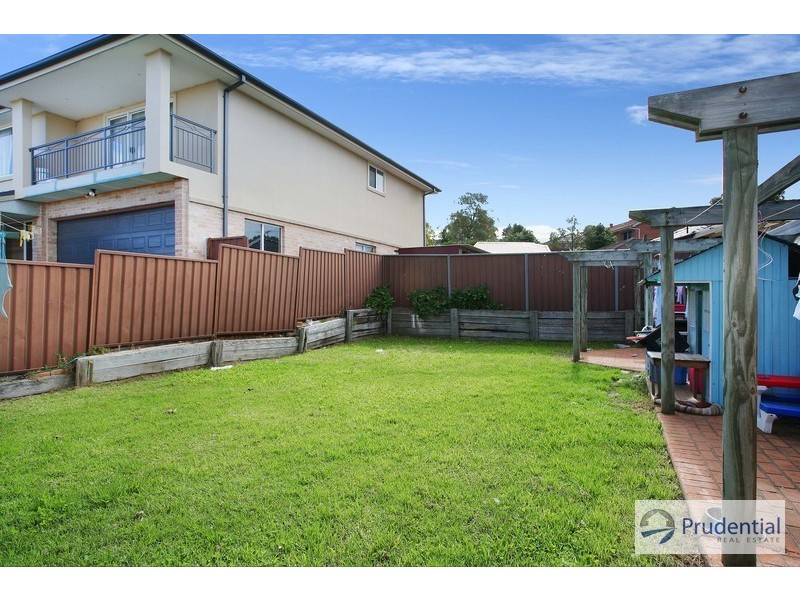 20 Flinders Cres, Hinchinbrook NSW 2168