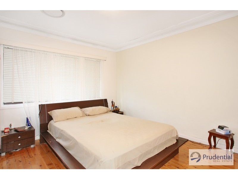 36 Maryvale Ave, Liverpool NSW 2170