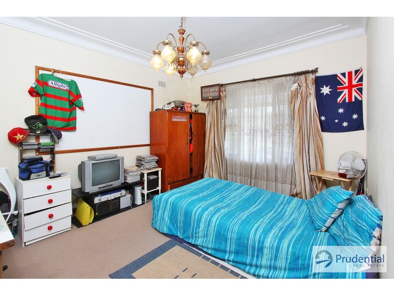 3 Exhibition Pde, Mount Pritchard NSW 2170