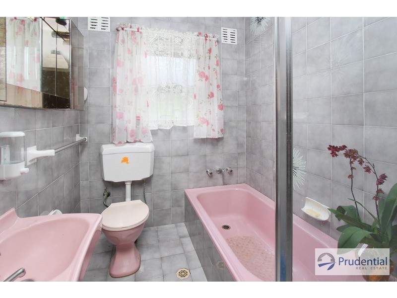 3 Exhibition Pde, Mount Pritchard NSW 2170