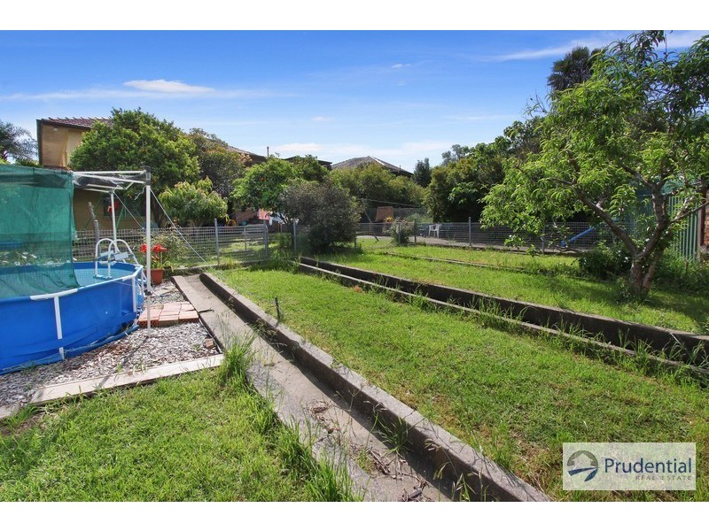 3 Exhibition Pde, Mount Pritchard NSW 2170