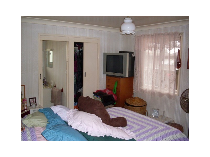 47 Stockton Ave, Moorebank NSW 2170