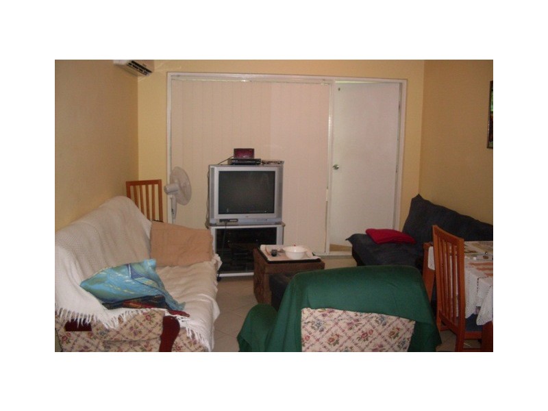 23/11 Forbes St, Warwick Farm NSW 2170