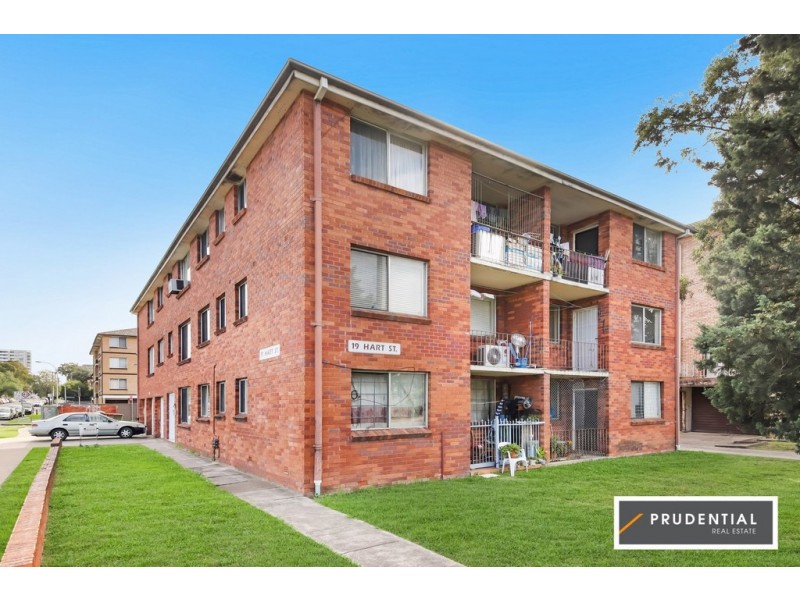 10/19 Hart Street, Warwick Farm NSW 2170