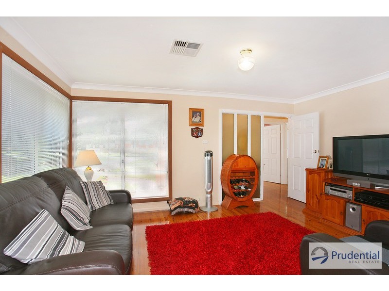 78 Renton Ave, Moorebank NSW 2170