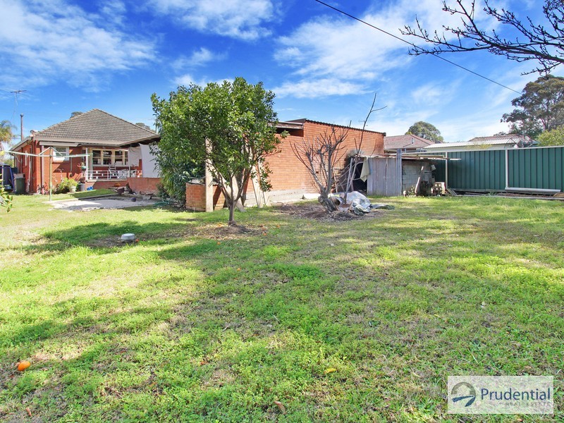 54 Maryvale Ave, Liverpool NSW 2170