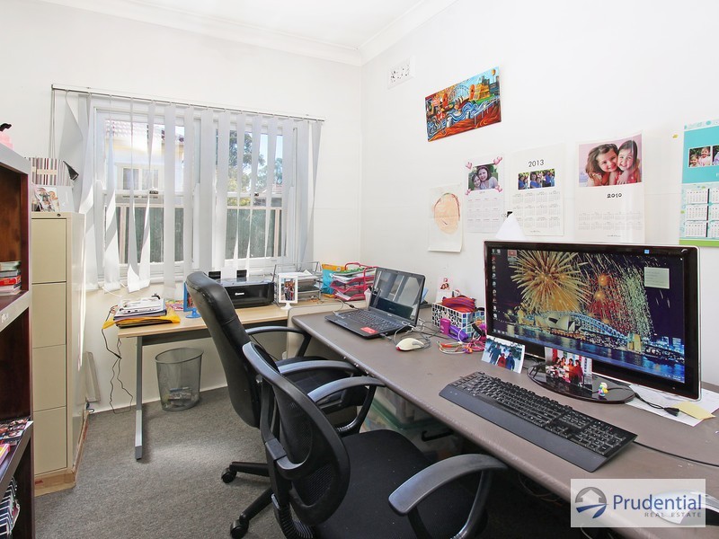 54 Maryvale Ave, Liverpool NSW 2170