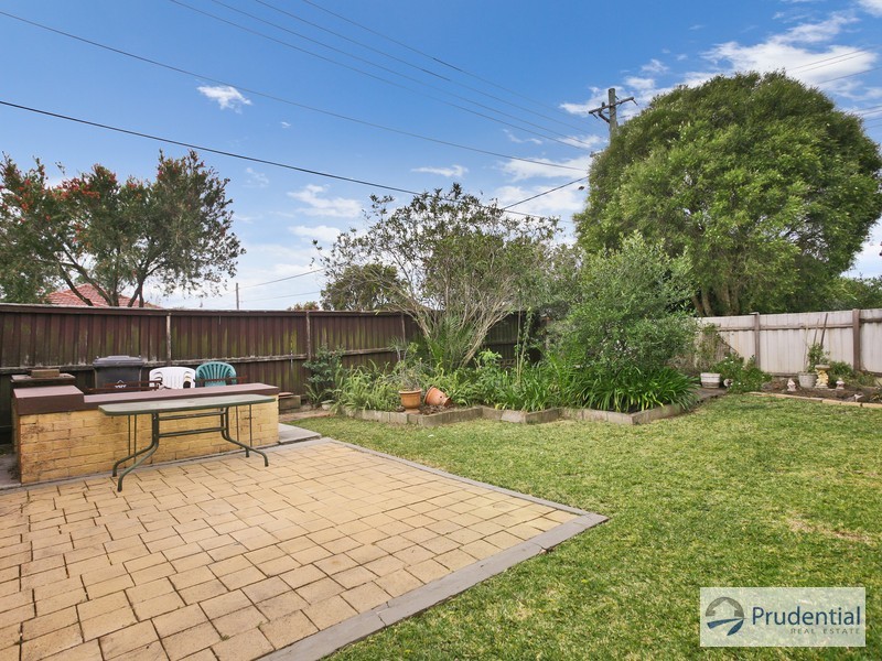92 Boundary Rd, Lurnea NSW 2170