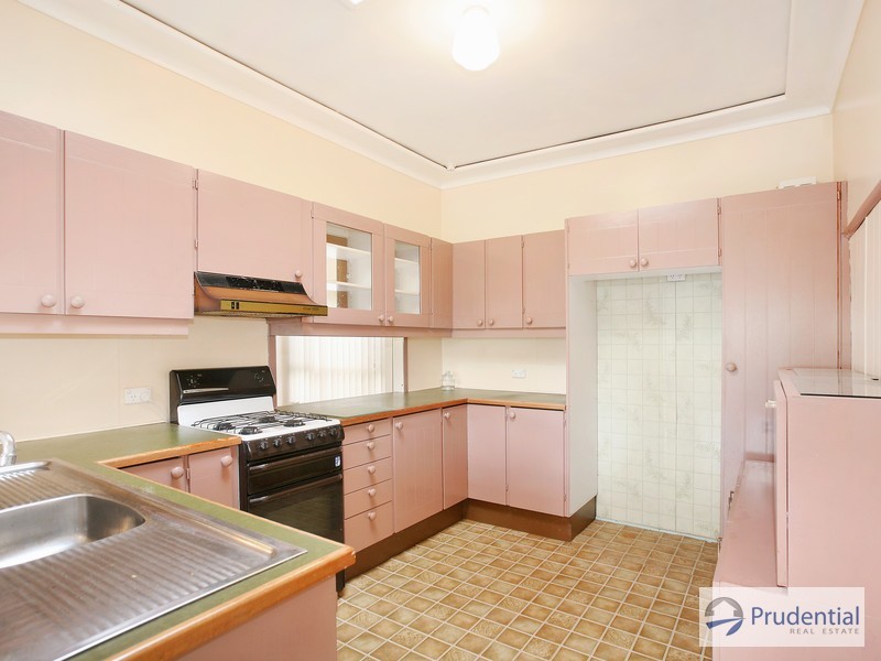 92 Boundary Rd, Lurnea NSW 2170