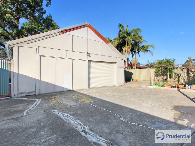 152 Heathcote Rd, Hammondville NSW 2170