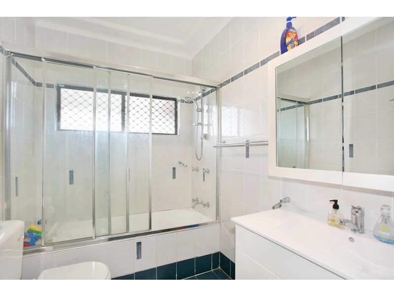 32 Dunbier Ave, Lurnea NSW 2170