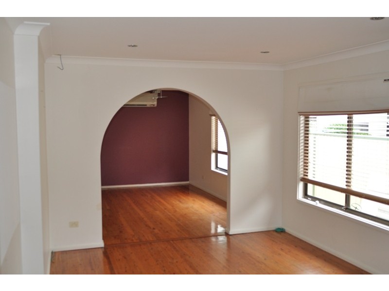 13 Sunset Avenue, Lurnea NSW 2170