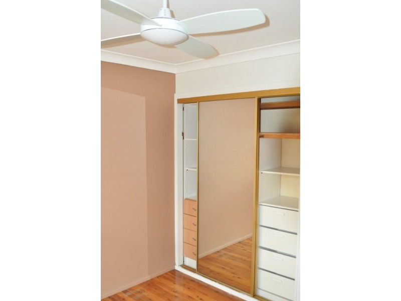 13 Sunset Avenue, Lurnea NSW 2170