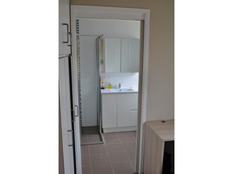 13 Sunset Avenue, Lurnea NSW 2170