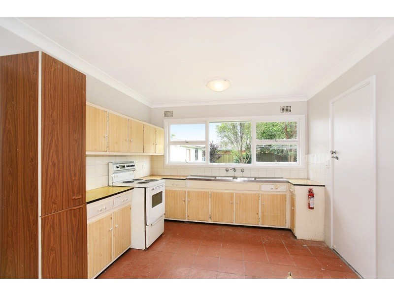 37 Vincent Avenue, Liverpool NSW 2170