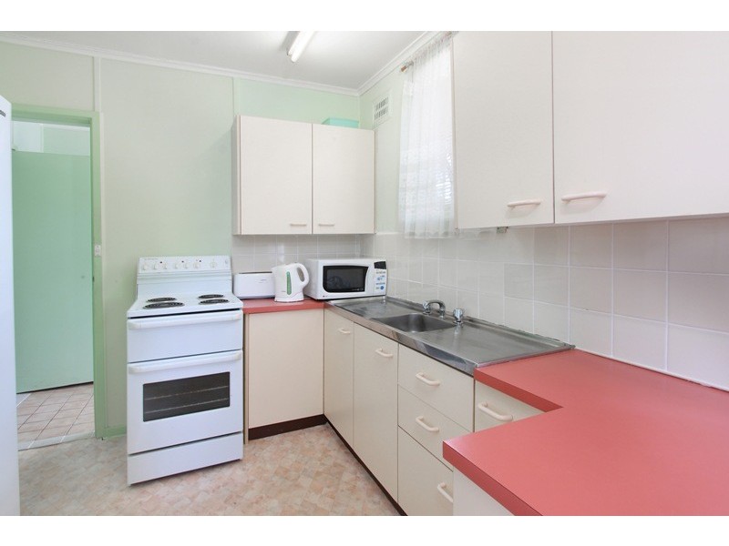 11 Catherine Avenue, Lurnea NSW 2170