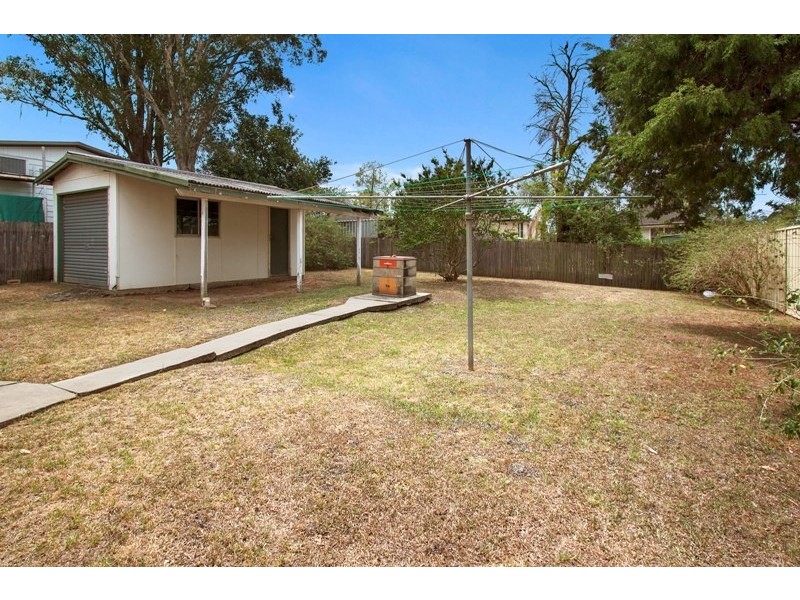 11 Catherine Avenue, Lurnea NSW 2170