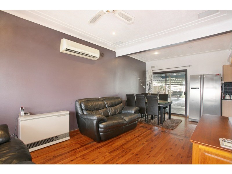 121 Webster Road, Lurnea NSW 2170