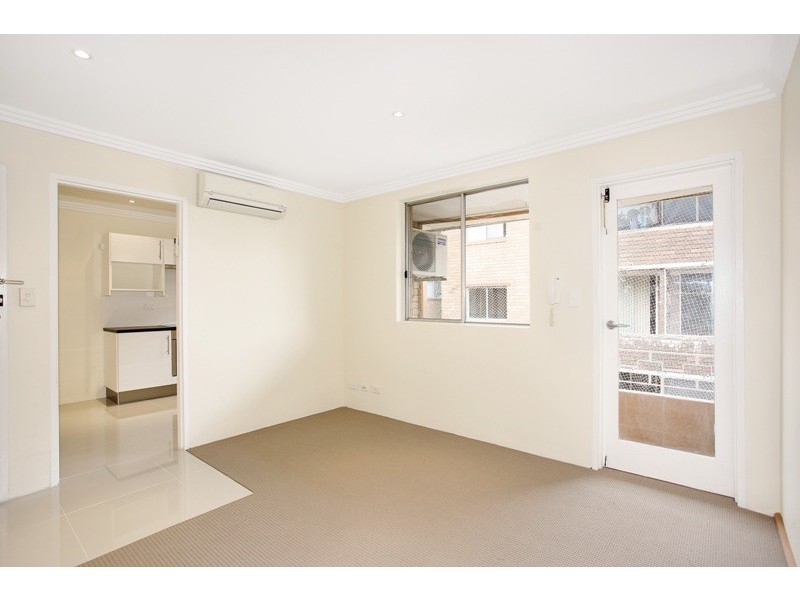 8/17 Forbes Street, Warwick Farm NSW 2170
