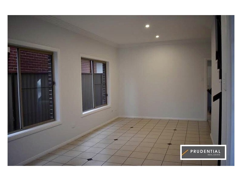 23 Hull Avenue, Lurnea NSW 2170