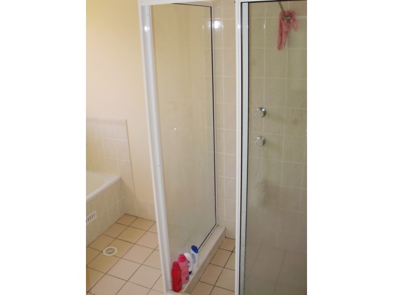 62 Corryton Court, Wattle Grove NSW 2173