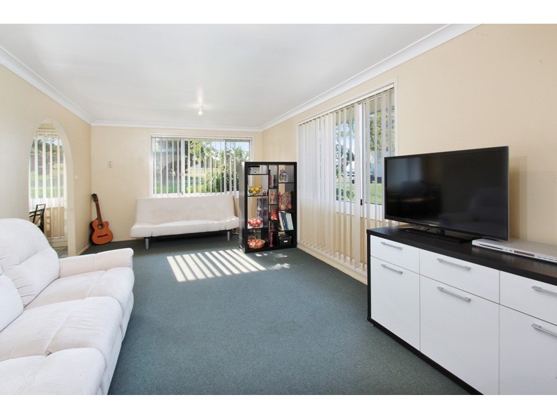 50 Kinghorne Avenue, Bonnyrigg NSW 2177