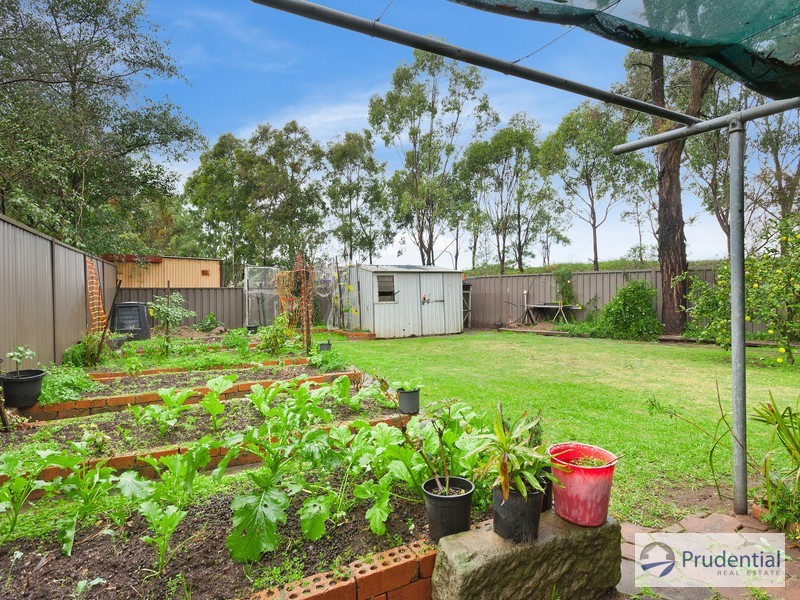 42 Cedar Road, Prestons NSW 2170