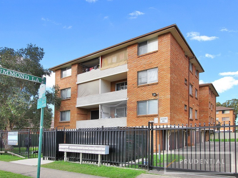 14/8 DRUMMOND STREET, Warwick Farm NSW 2170
