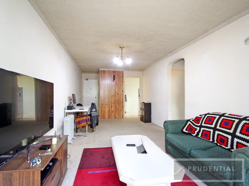 14/8 DRUMMOND STREET, Warwick Farm NSW 2170