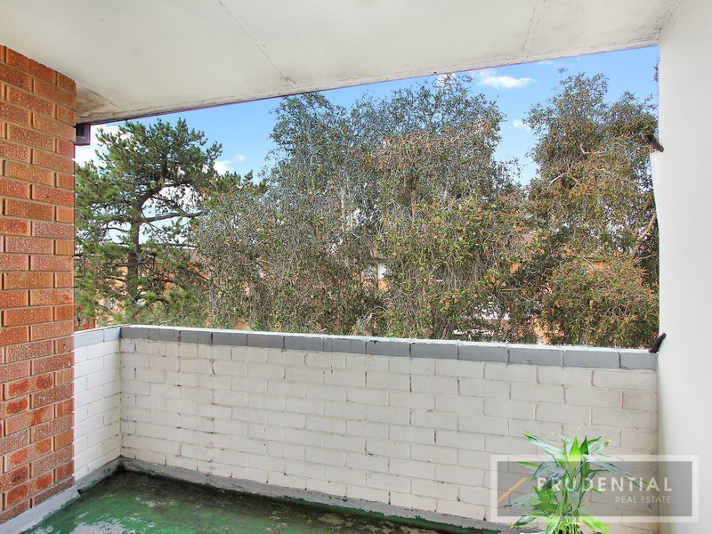 14/8 DRUMMOND STREET, Warwick Farm NSW 2170