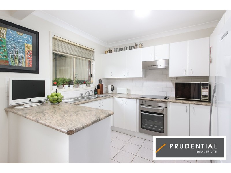 4/182-184 Leacocks Lane, Casula NSW 2170