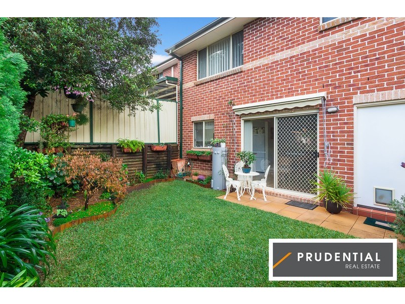4/182-184 Leacocks Lane, Casula NSW 2170