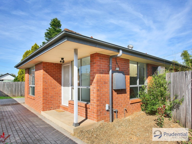 56 Moorebank Ave, Moorebank NSW 2170