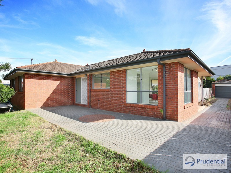 56 Moorebank Ave, Moorebank NSW 2170
