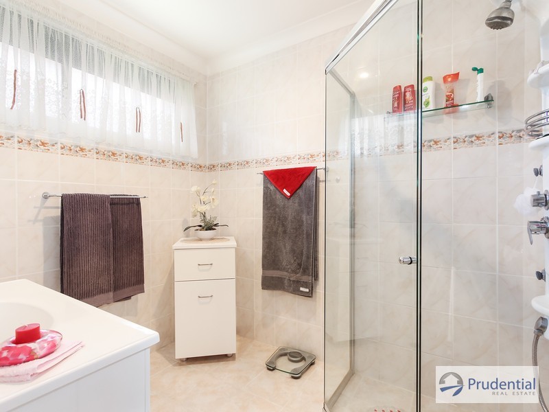 25 Wildman Ave, Liverpool NSW 2170