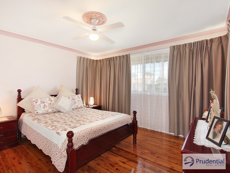 25 Wildman Ave, Liverpool NSW 2170