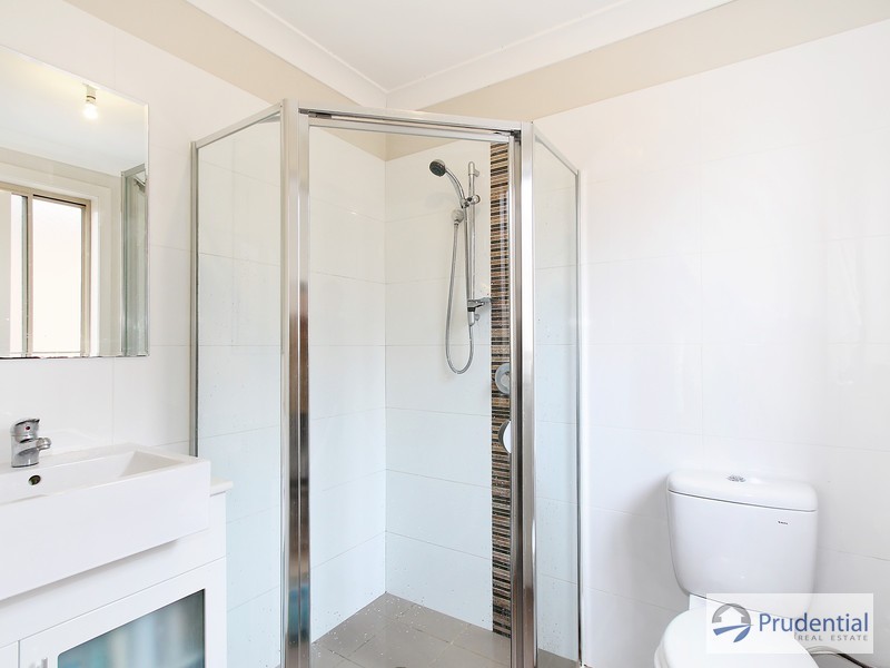 1 Mary Cres, Liverpool NSW 2170