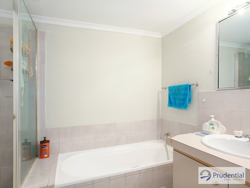 31/7-9 Atkinson St, Liverpool NSW 2170