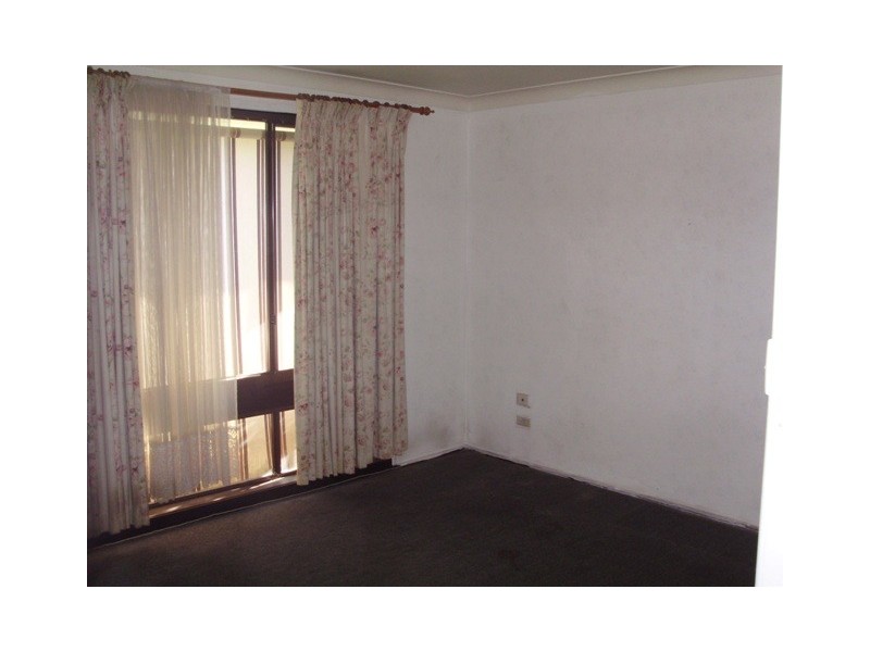 16 Norman Ave, Hammondville NSW 2170