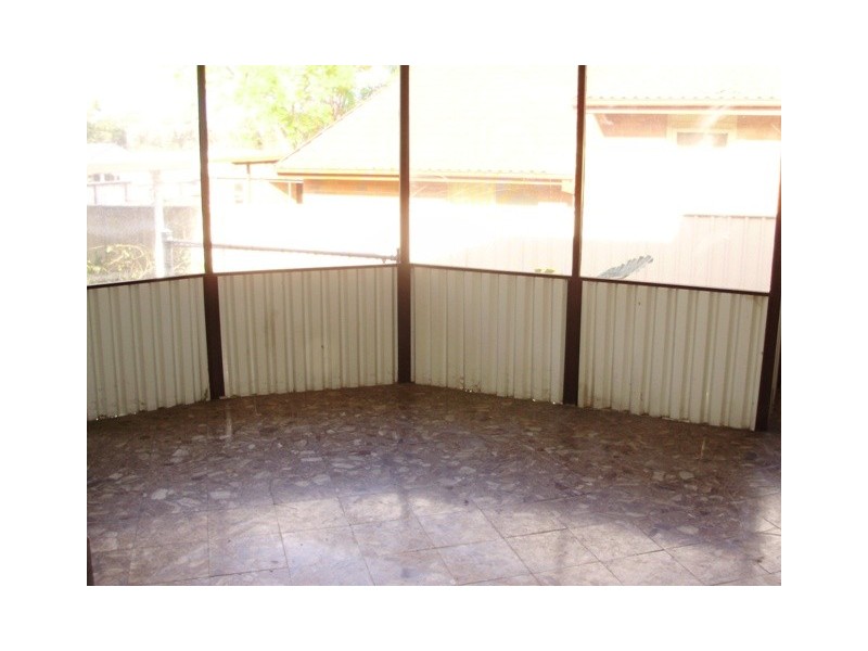 16 Norman Ave, Hammondville NSW 2170